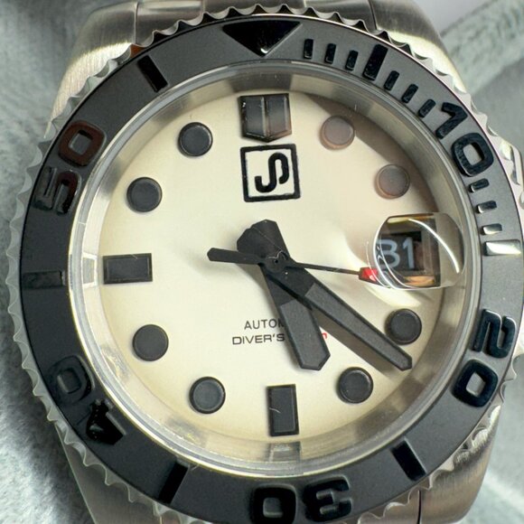 JP Frost Diver – NH36A Automatic, Cream Dial, Ceramic Bezel, Glidelock Clasp - Picture 1 of 7